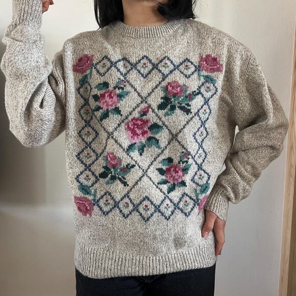 Vintage 1990 Eddie bauer wool sweater tan pink roses - Picture 6 of 10
